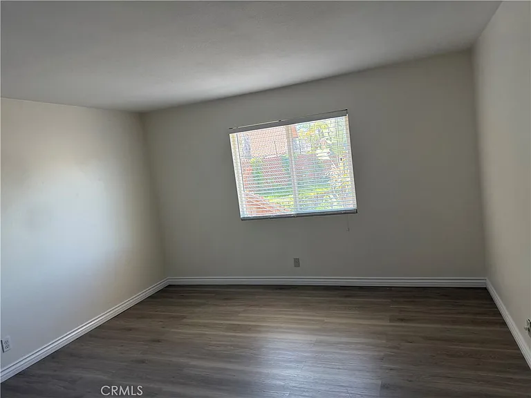 25311 Hillary Ln — Photo 15