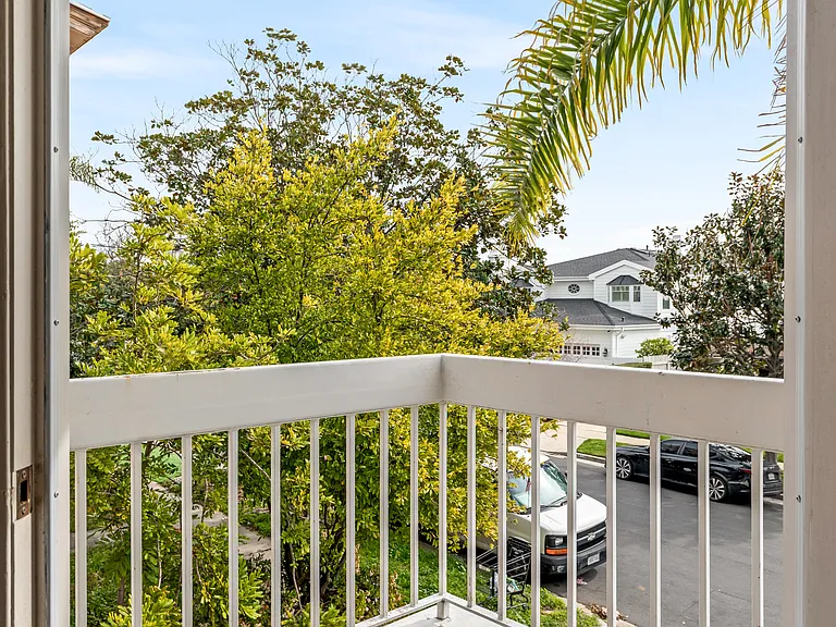 10777 Ashton — Photo 324