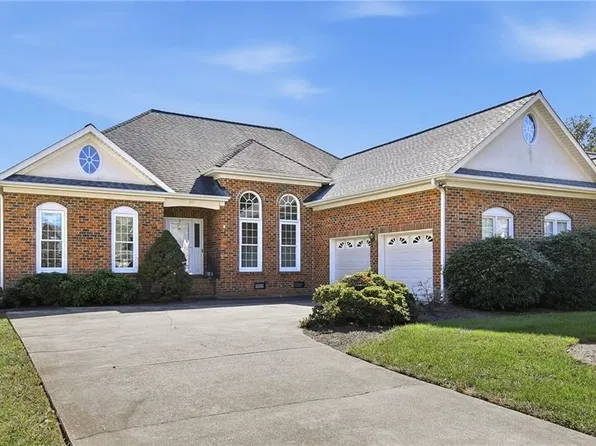 261 Kingsmill Dr, Advance, NC 27006