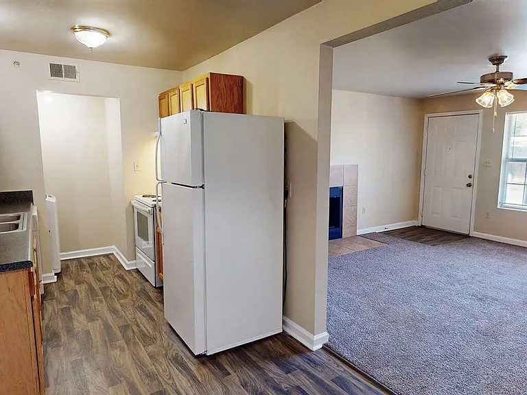 Seamless Flow Between Rooms