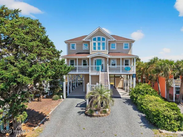 126 Dolphin Street SW, Holden Beach, NC 28462