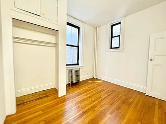 Rented by HOLTON REAL ESTATE INC.