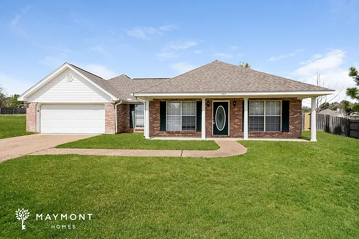 102 Red Oak Cv