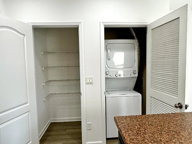 665 Drake Bay Ter — Photo 13