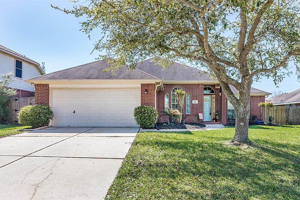 1st image of 1107 Breckenridge Cove Ln