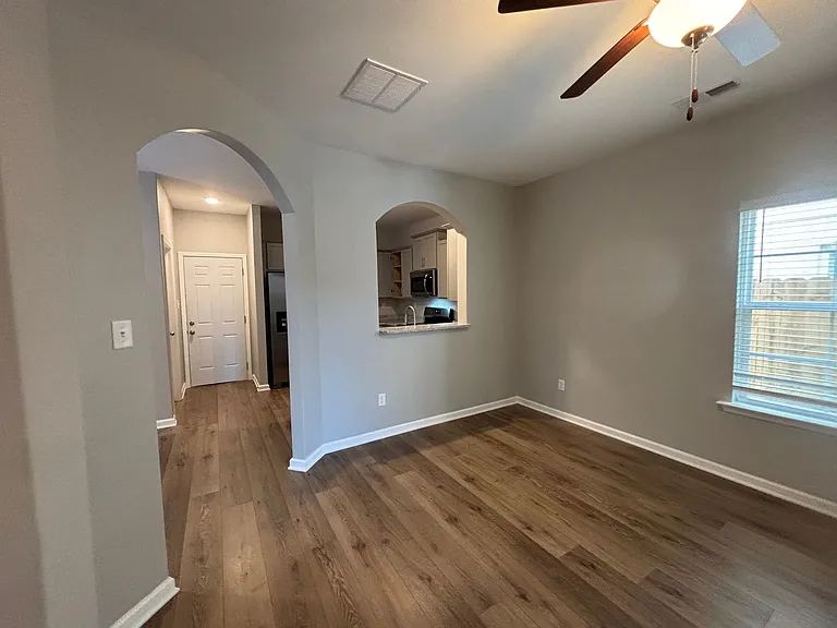 10151 Sterling Ridge Dr — Photo 9