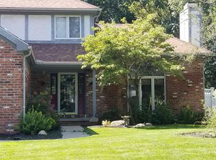 141 Water St, Waterville, OH 43566