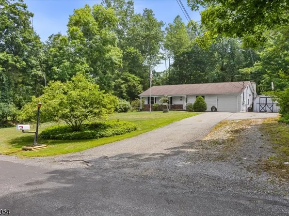 958 Cedar Dr, Stillwater Twp., NJ 07860