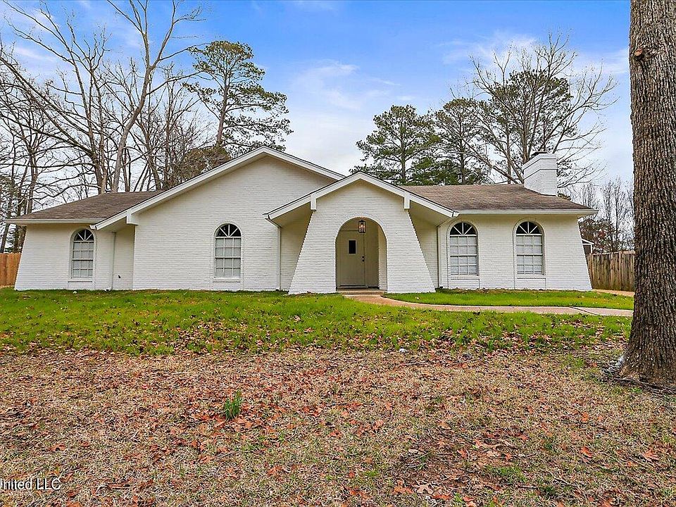 1st image of 249 Bay Park Dr