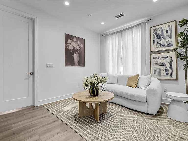 155 Linda Vis — Photo 18
