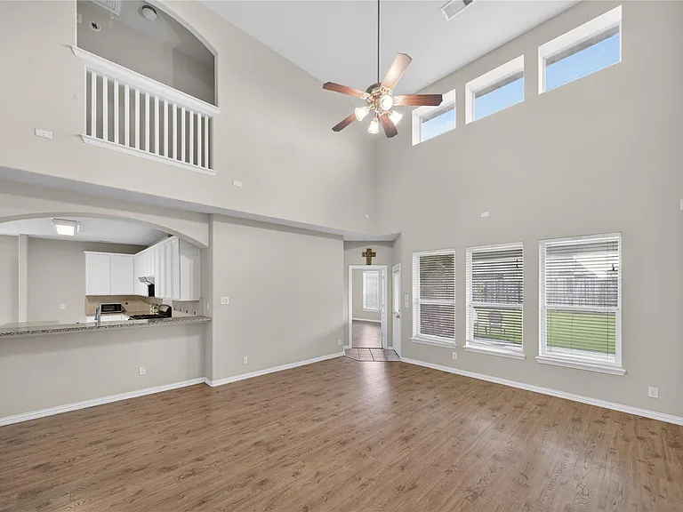2411 Horned Owl Dr — Photo 17