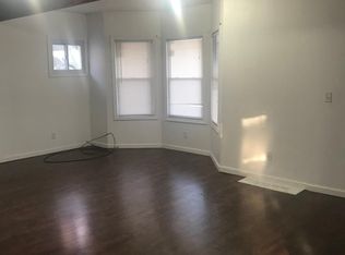 3518 W 100th St, Cleveland, OH