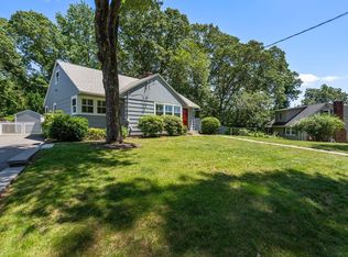 10 Morse Rd, Wayland, MA 01778