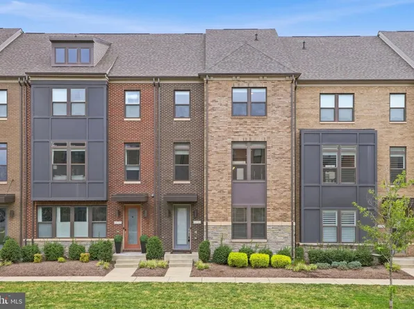 44735 Medway Ter, Ashburn, VA 20147