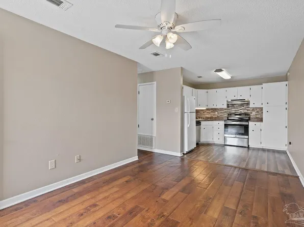 1307 Redwood Ln #206F, Gulf Breeze, FL 32563