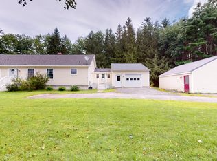 192 Academy Rd, Monmouth, ME 04259