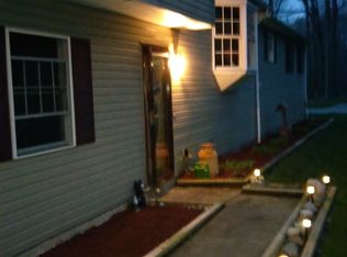 17505 Glenwood Ave, Lake Milton, OH