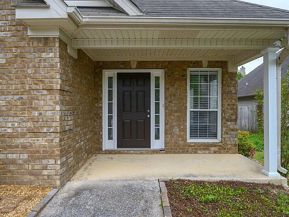 3rd image of 339 Forest Lakes Dr