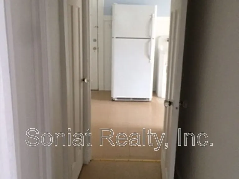 5324 Prytania St — Photo 9