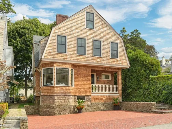36 Bull St, Newport, RI 02840
