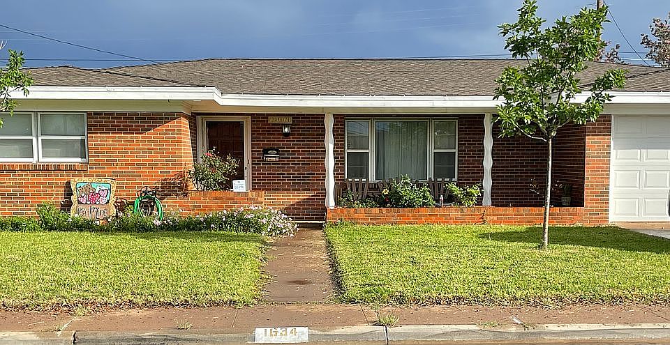1st image of 1634 E Everglade Ave
