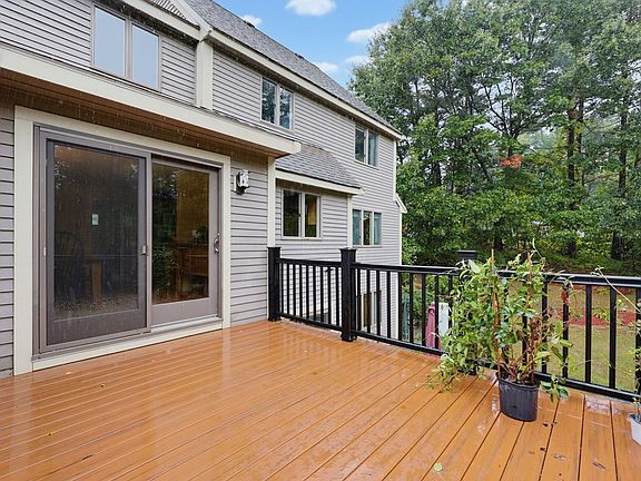 3rd image of 140 Paquawket Path