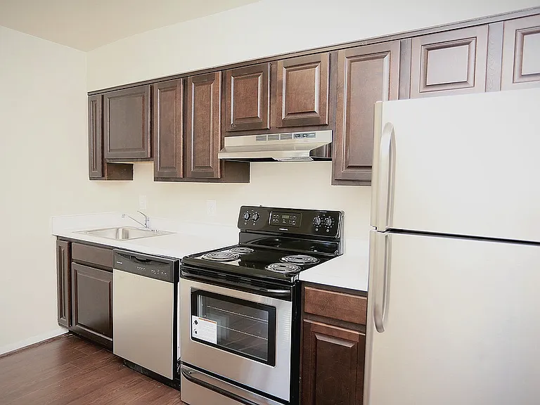 Mount Vernon Apartments — Photo 6