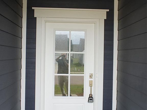 2nd image of 137 Pampas Pl