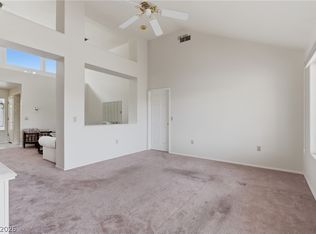 9024 Sundial Dr, Las Vegas, NV 89134