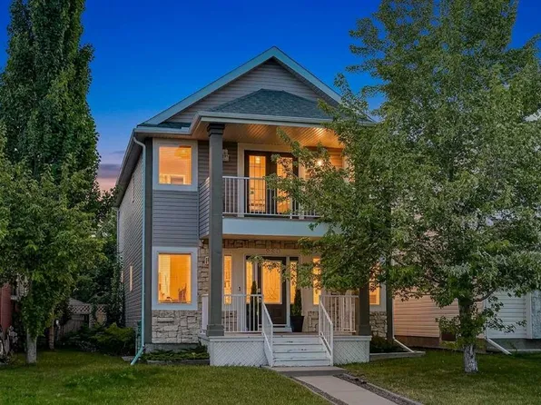 260 NE Chaparral Ridge Cir SE, Calgary, AB T2X 3M6