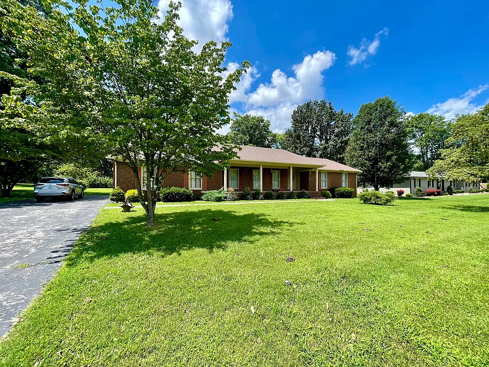 205 Browning Pl