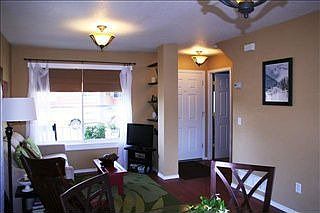 3rd image of 4719 Calistoga Ln