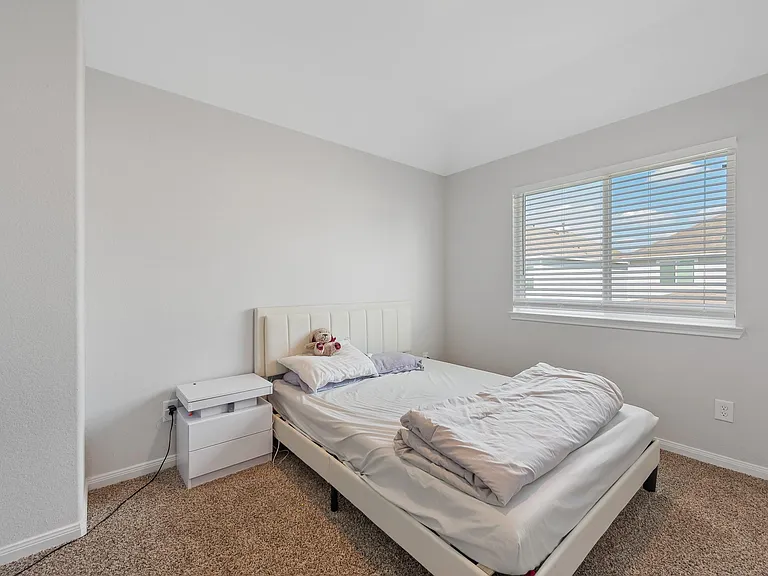 22126 Regal Heights Ln — Photo 25