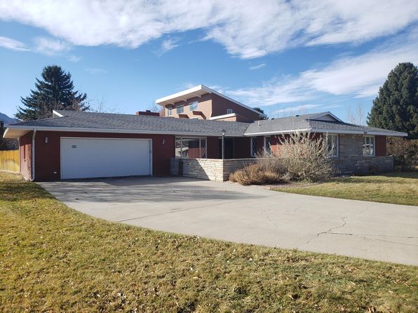 808 Aspen Dr