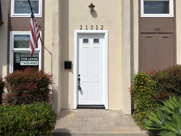 21312 Seasprite Cir, Huntington Beach, CA 92646