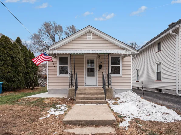 534 Rosewood Ave, Aurora, IL 60505