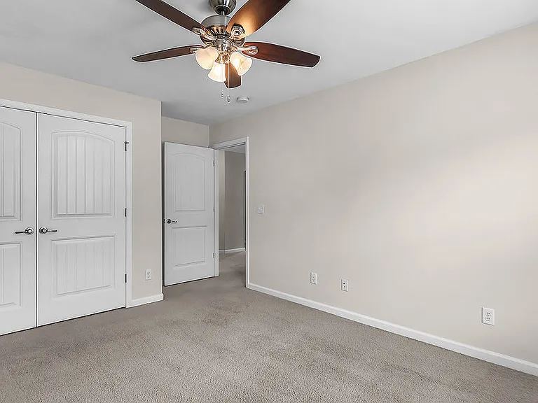 149 Tahoe Dr — Photo 49