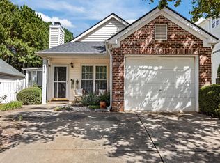 413 Hyannis Dr, Holly Springs, NC 27540