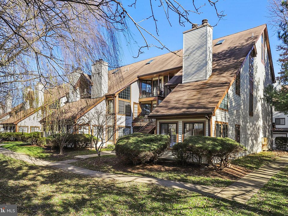 1st image of 6023D Curtier Dr