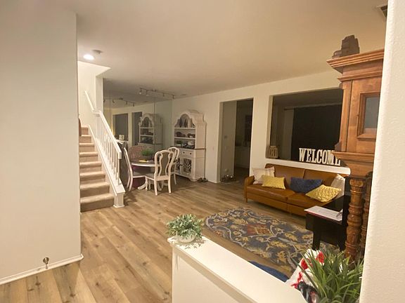 Entry way