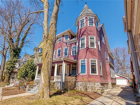 2nd image of 768 Auburn Ave