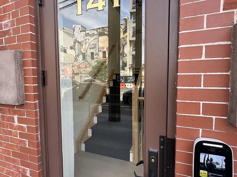 141 Christopher Columbus Dr #2 — Photo 30