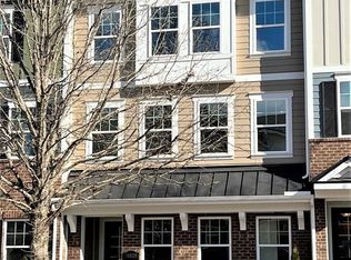 16628 Summers Walk Blvd, Davidson, NC 28036