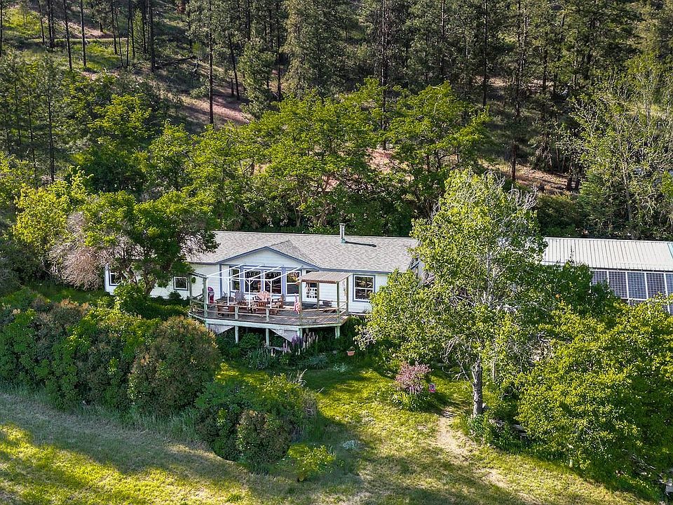 1st image of 32965 Hawk Creek Ranch Rd N