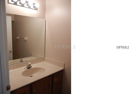 5th image of 1413 Abberton Dr