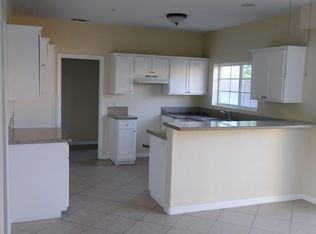 17647 McWethy Dr SUITE 4, Fontana, CA 92336
