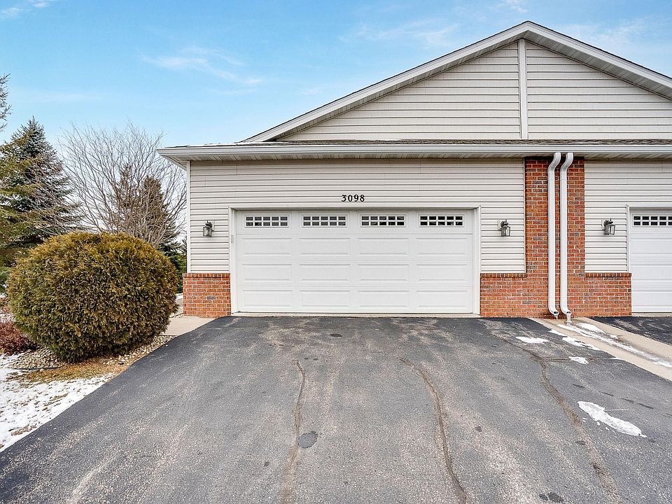 1st image of 3098 Chisholm Ct N