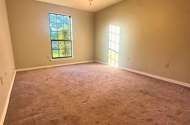 403 Sandpiper Ct — Photo 14