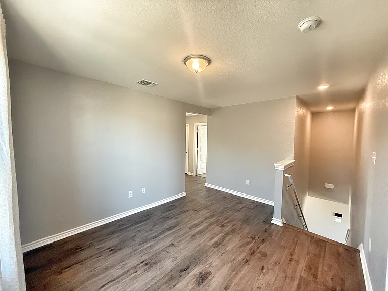 108 Bass Ln — Photo 14
