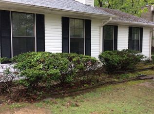877 Dunwoody Ln, Birmingham, AL 35215